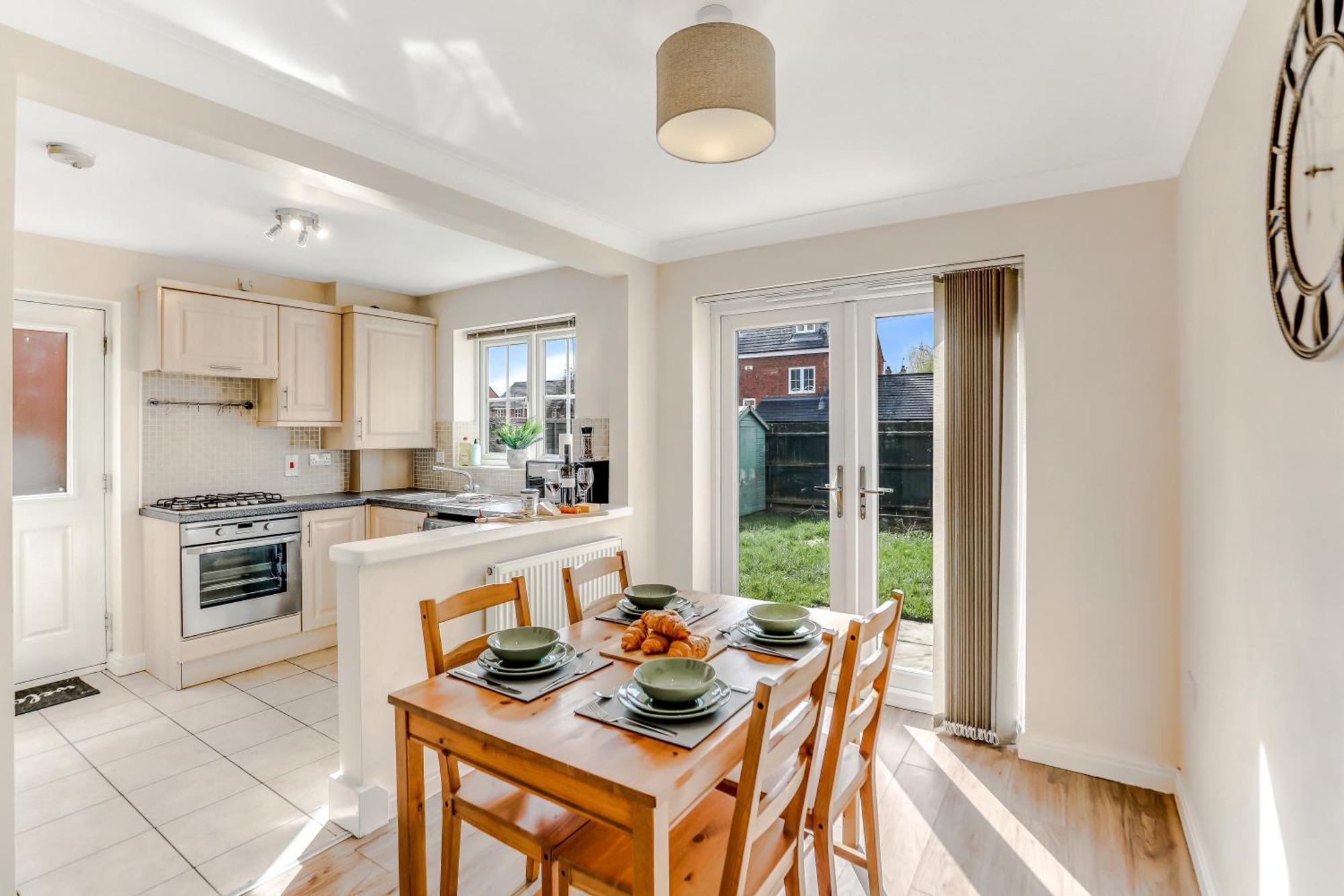Silver Stag Properties, 3 Bedroom W Parking And Garden Smisby 外观 照片