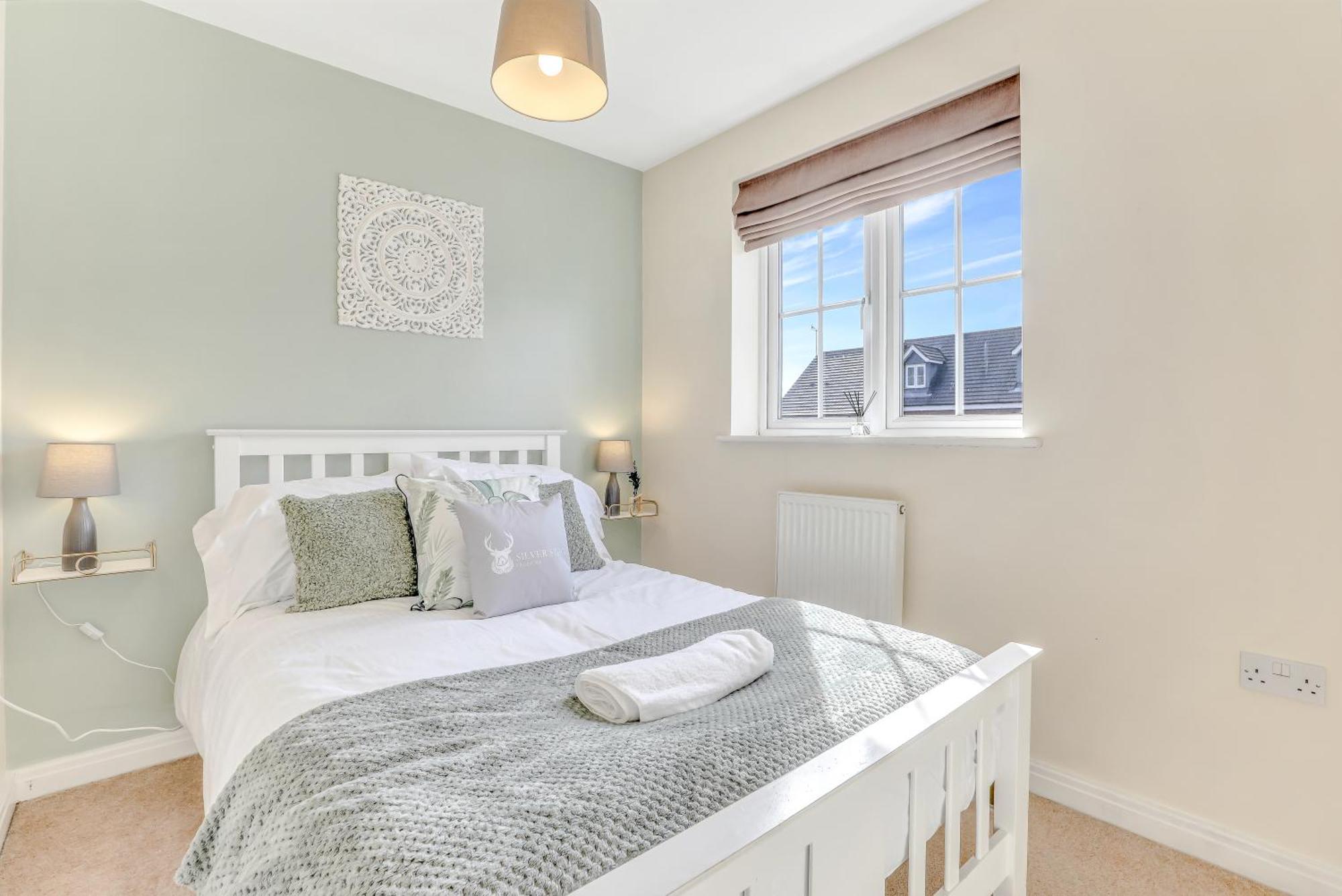 Silver Stag Properties, 3 Bedroom W Parking And Garden Smisby 外观 照片
